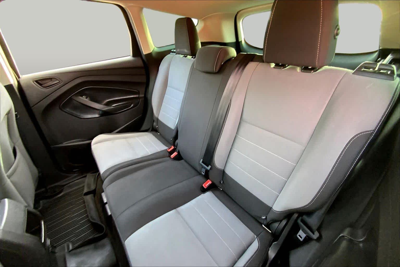 Used 2019 Agate Black Metallic Ford S image 16
