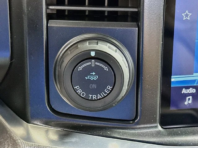 New 2026 White Ford Platinum image 21