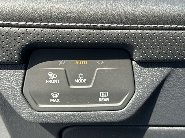 New 2026 Blue Volkswagen 2.0T SE w/Technology image 36