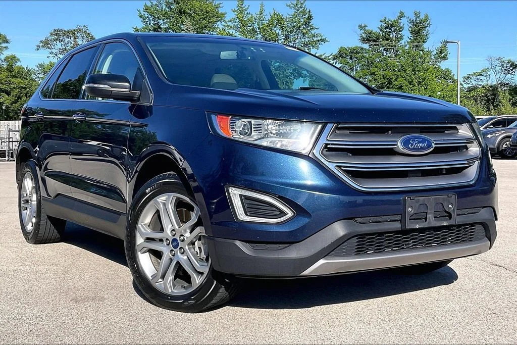 Used 2017 Blue Ford Titanium image 33