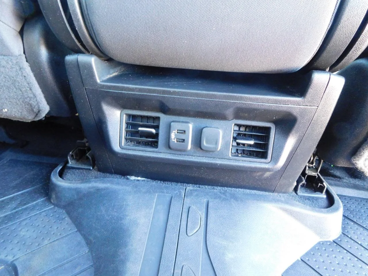 Used 2022 White Chevrolet 4WD CREW CAB 147 in LT W/1L image 16