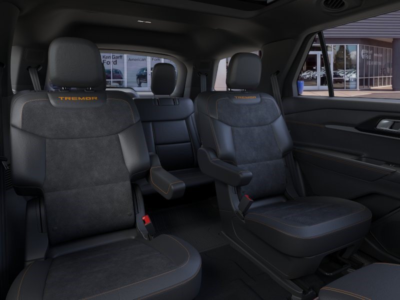 New 2026 Carbonized Gray Metallic Ford Tremor image 12