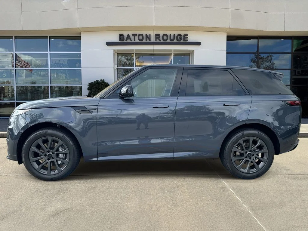 New 2026 Varesine Blue Land Rover Dynamic SE image 5