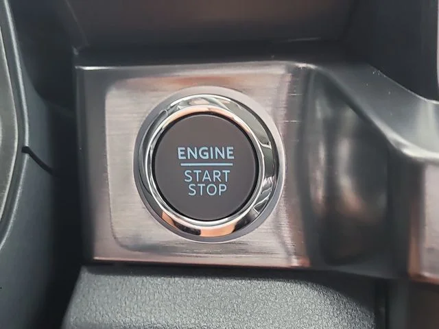 New 2026 Avalanche Ford Lariat image 30
