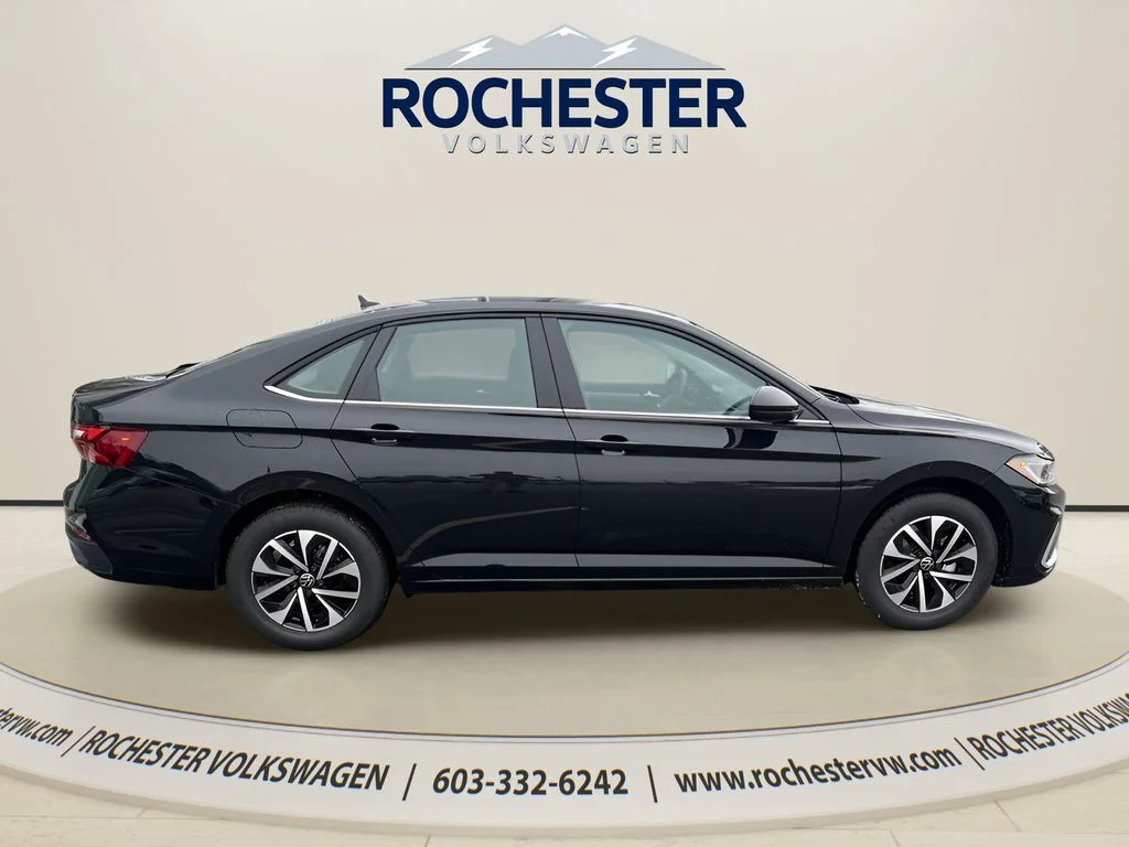 Used 2026 Black Volkswagen 1.5T S image 7