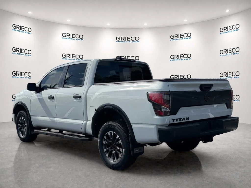 Used 2024 White Nissan PRO-4X image 5