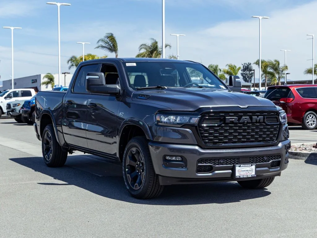 New 2026 Granite Crystal Metallic Clear-Coat Exterior Paint RAM Big Horn Night Edition image 2