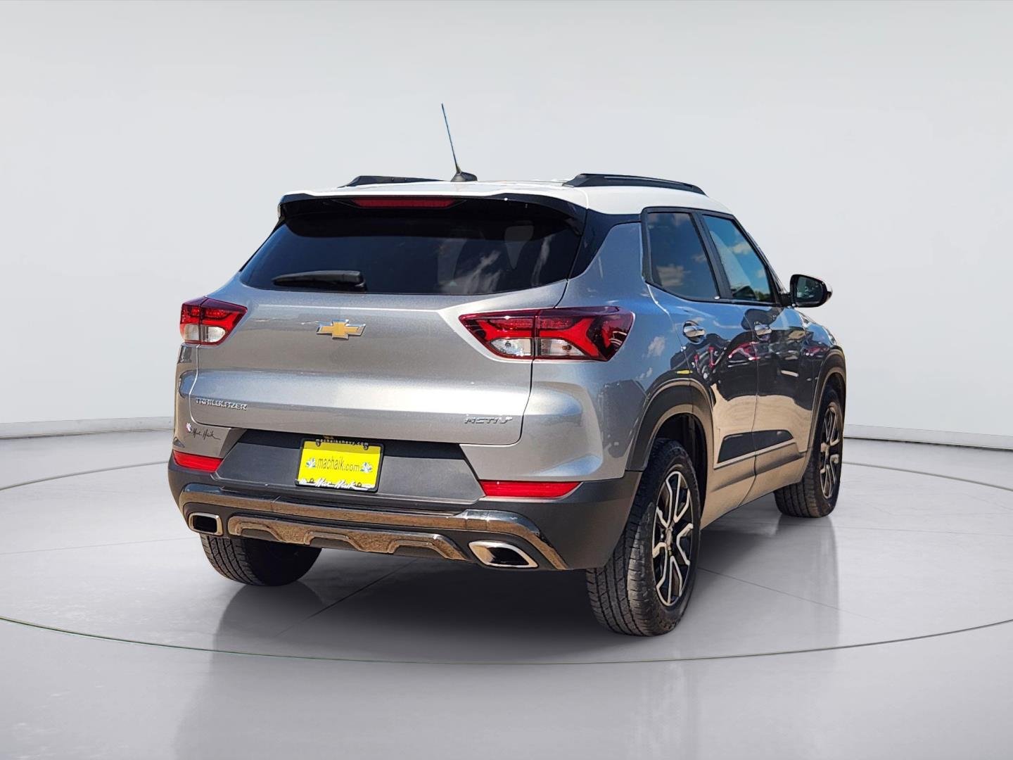 2023 Chevrolet Trailblazer photo 7 of 33