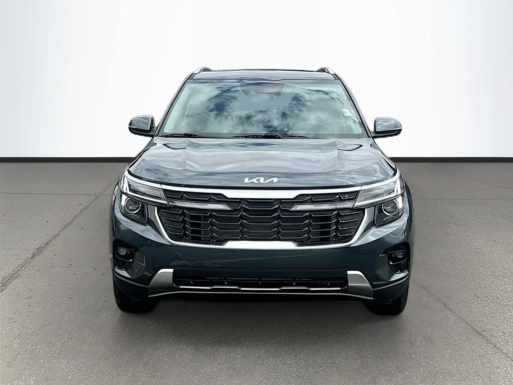 New 2026 Gravity Gray Kia EX image 2