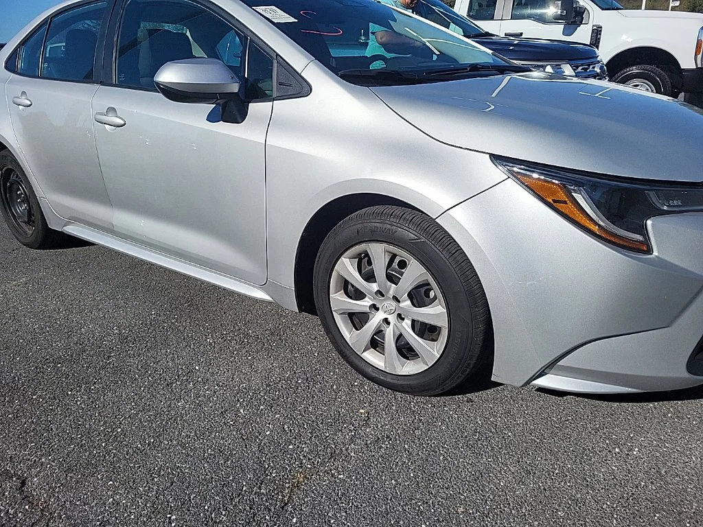 Used 2023 Classic Silver Metallic Toyota LE image 30