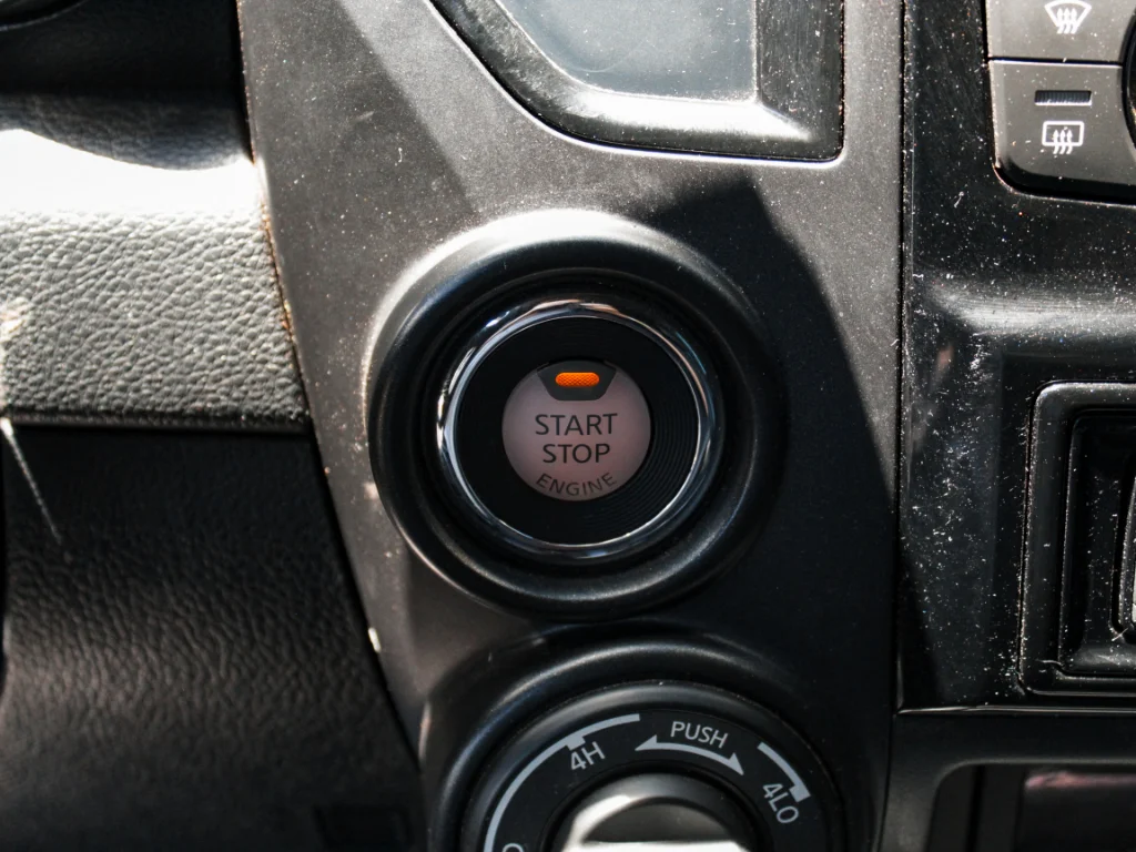 Used 2021 Glacier White Nissan PRO-4X image 19