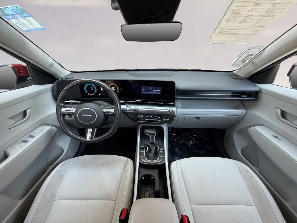 Used 2025 Red Hyundai SEL image 12