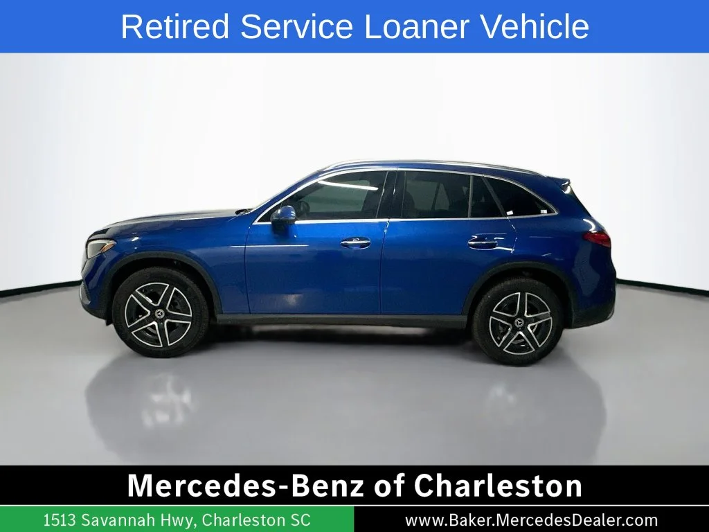 Used 2026 Starling Blue Metallic Mercedes-Benz GLC 300 image 2