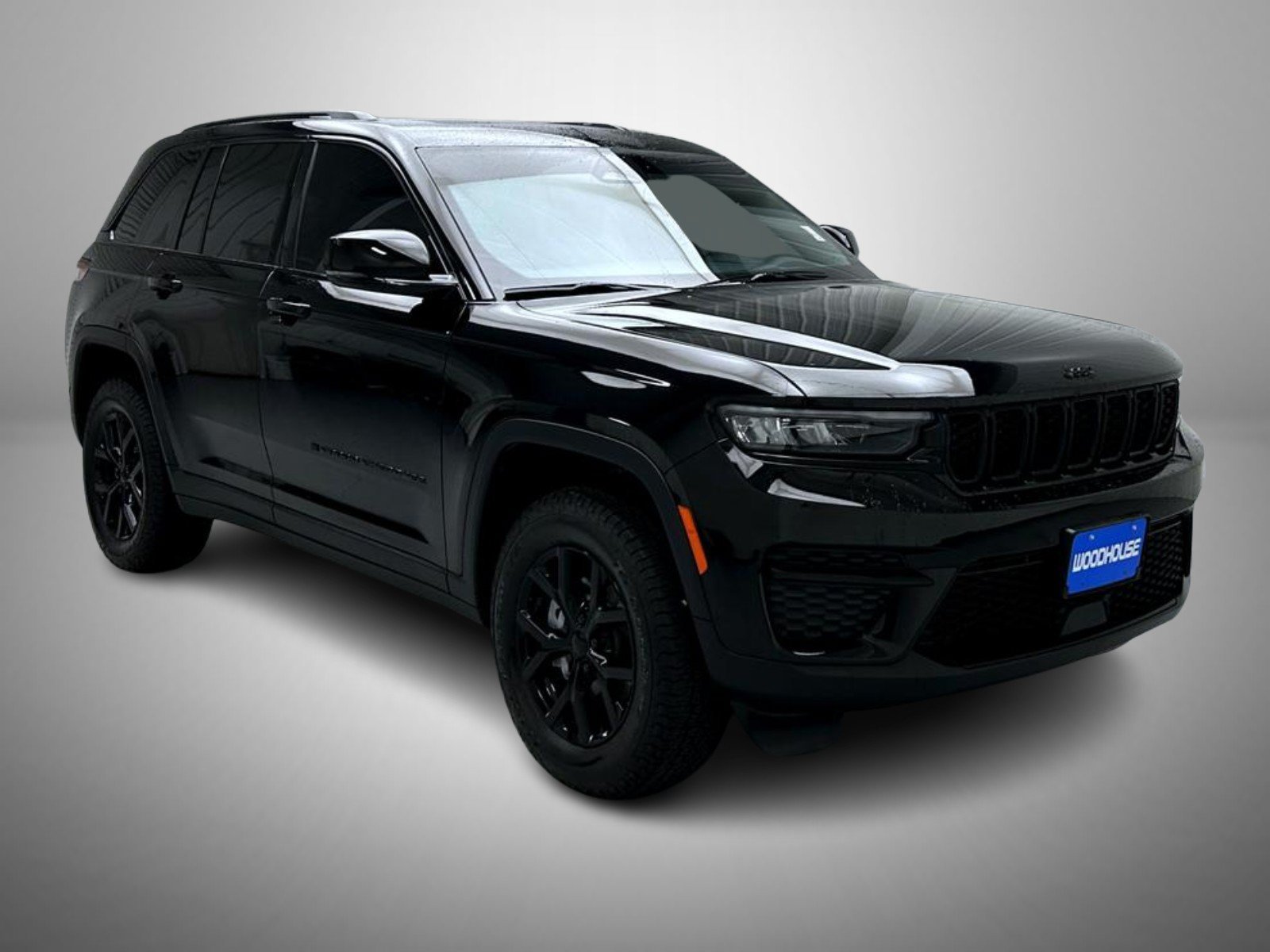 Used 2024 Black Jeep Altitude X image 3