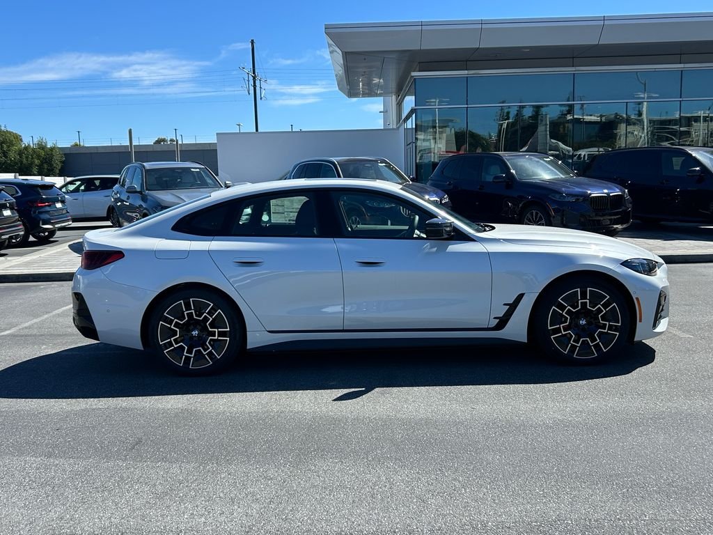 New 2026 White Metallic BMW M60 image 6