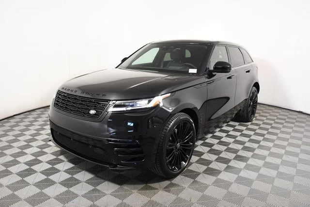 2026 Land Rover Range Rover Velar Dynamic SE