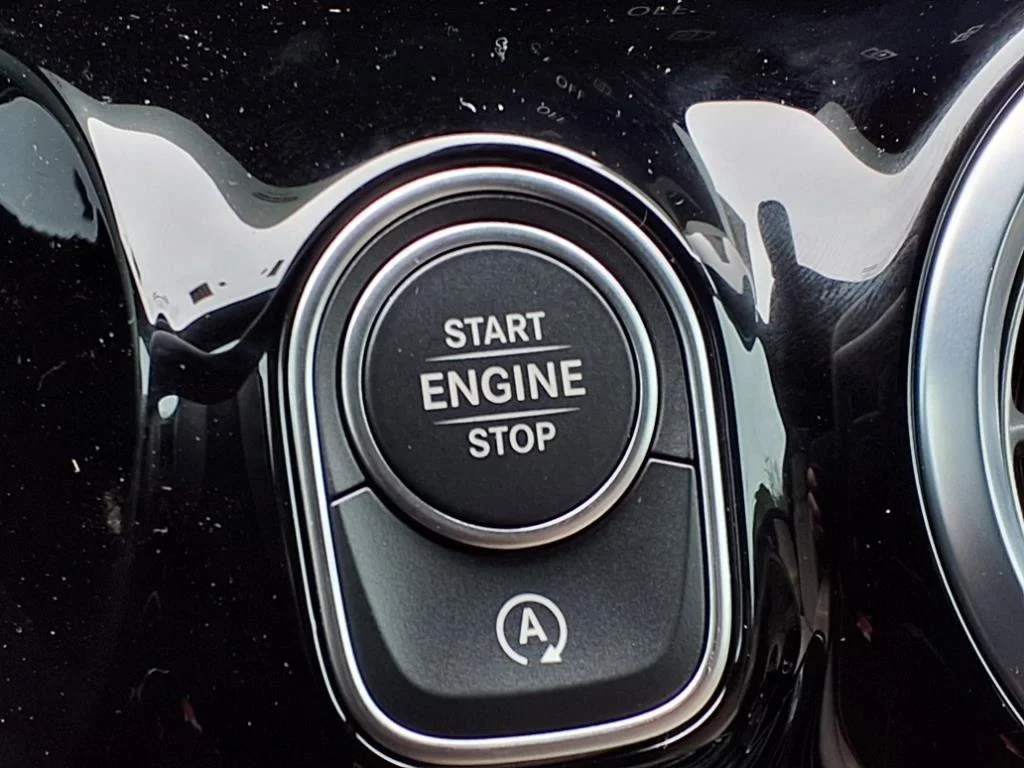 2025 Mercedes-Benz GLA GLA250 - Photo 12