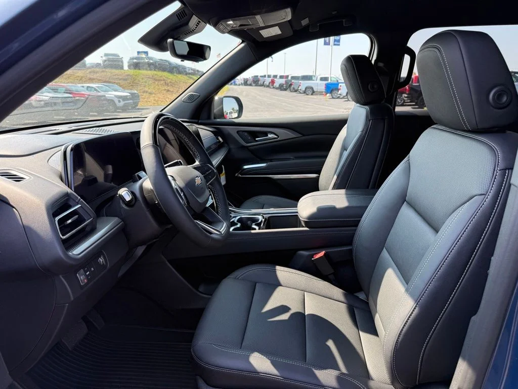 2026 Chevrolet Traverse LT - Photo 17