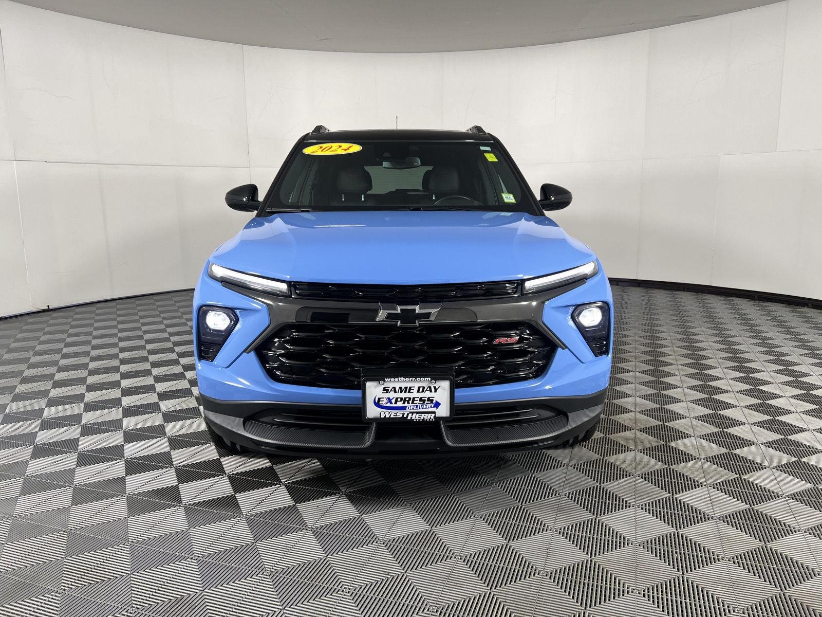 Used 2024 Fountain Blue Chevrolet RS image 32