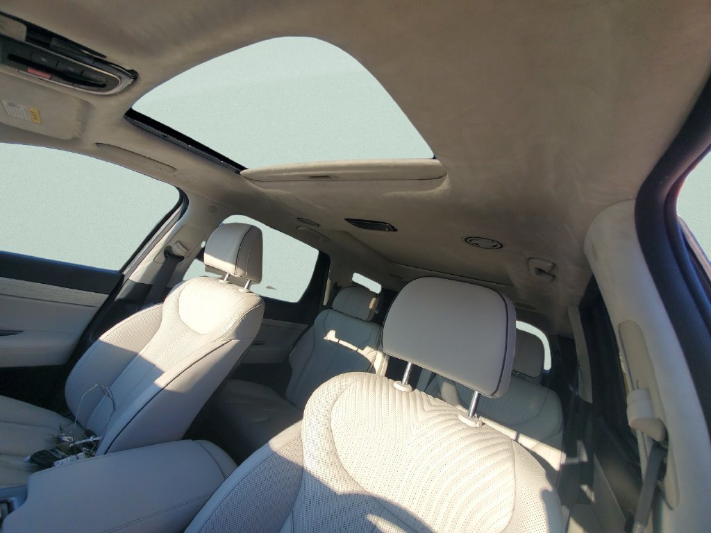 Used 2024 Gray Hyundai Calligraphy image 17