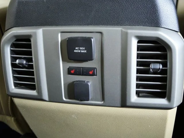 Used 2015 Blue Ford Lariat image 14