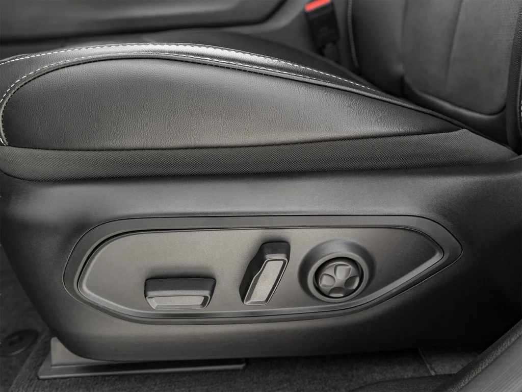 Used 2022 Gray Jeep Limited image 27