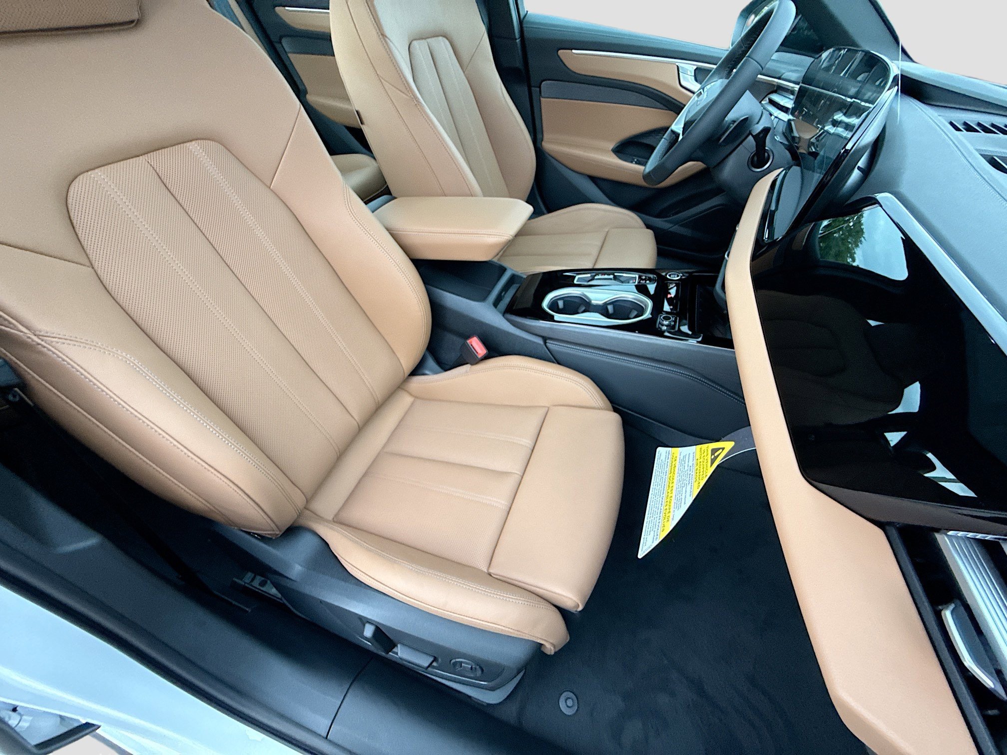 New 2026 GLACIER WHT MET Audi Premium Plus image 13