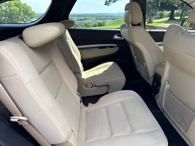 Used 2020 White Dodge SXT image 11