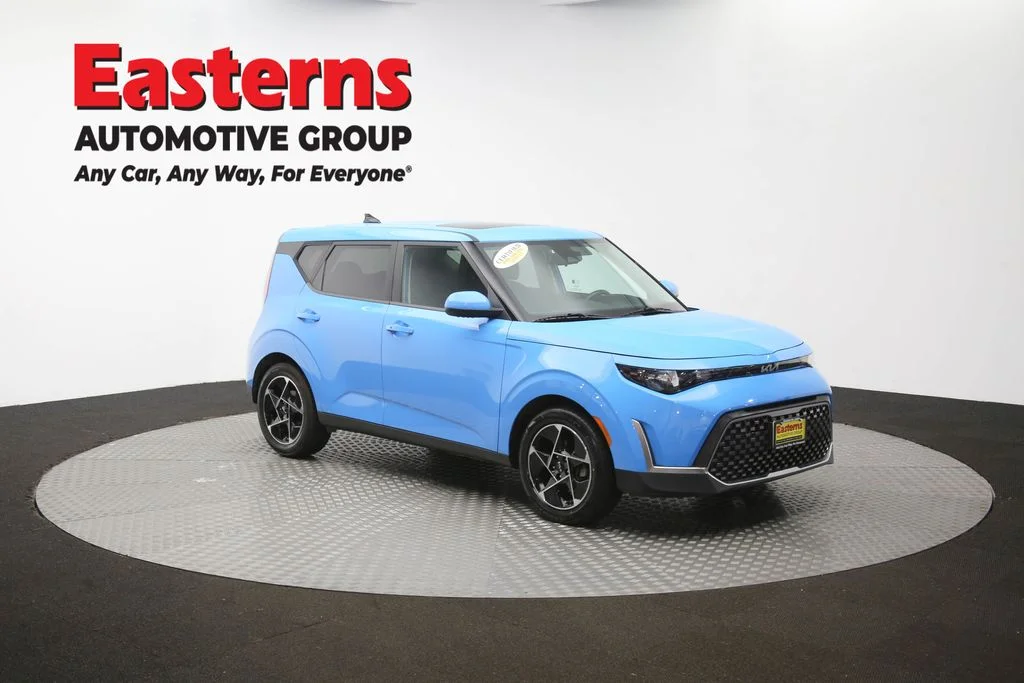Used 2023 Blue Kia EX image 52