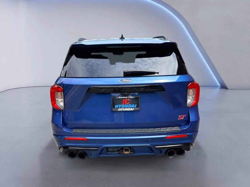 Used 2021 Atlas Blue Metallic Ford ST image 4