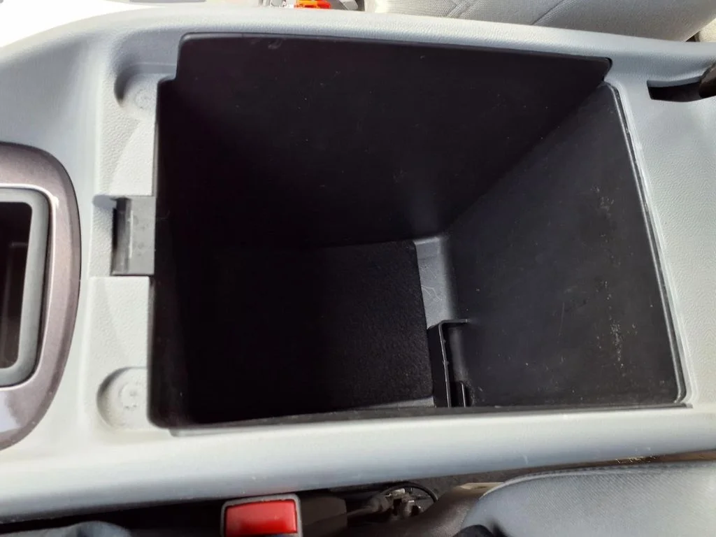 Used 2024 White Chevrolet LT image 12