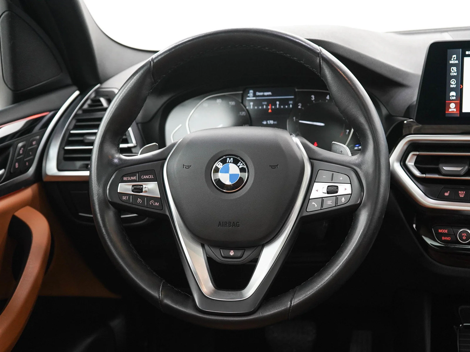 Used 2022 Black BMW xDrive30i image 17