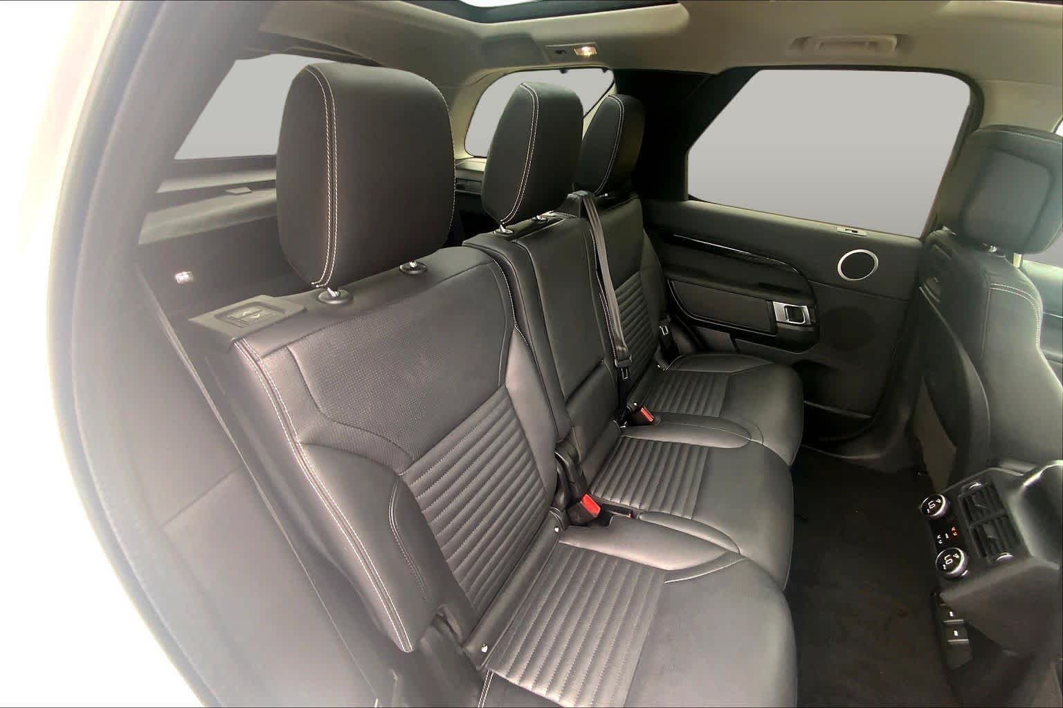 Used 2024 Fuji White Land Rover S image 20