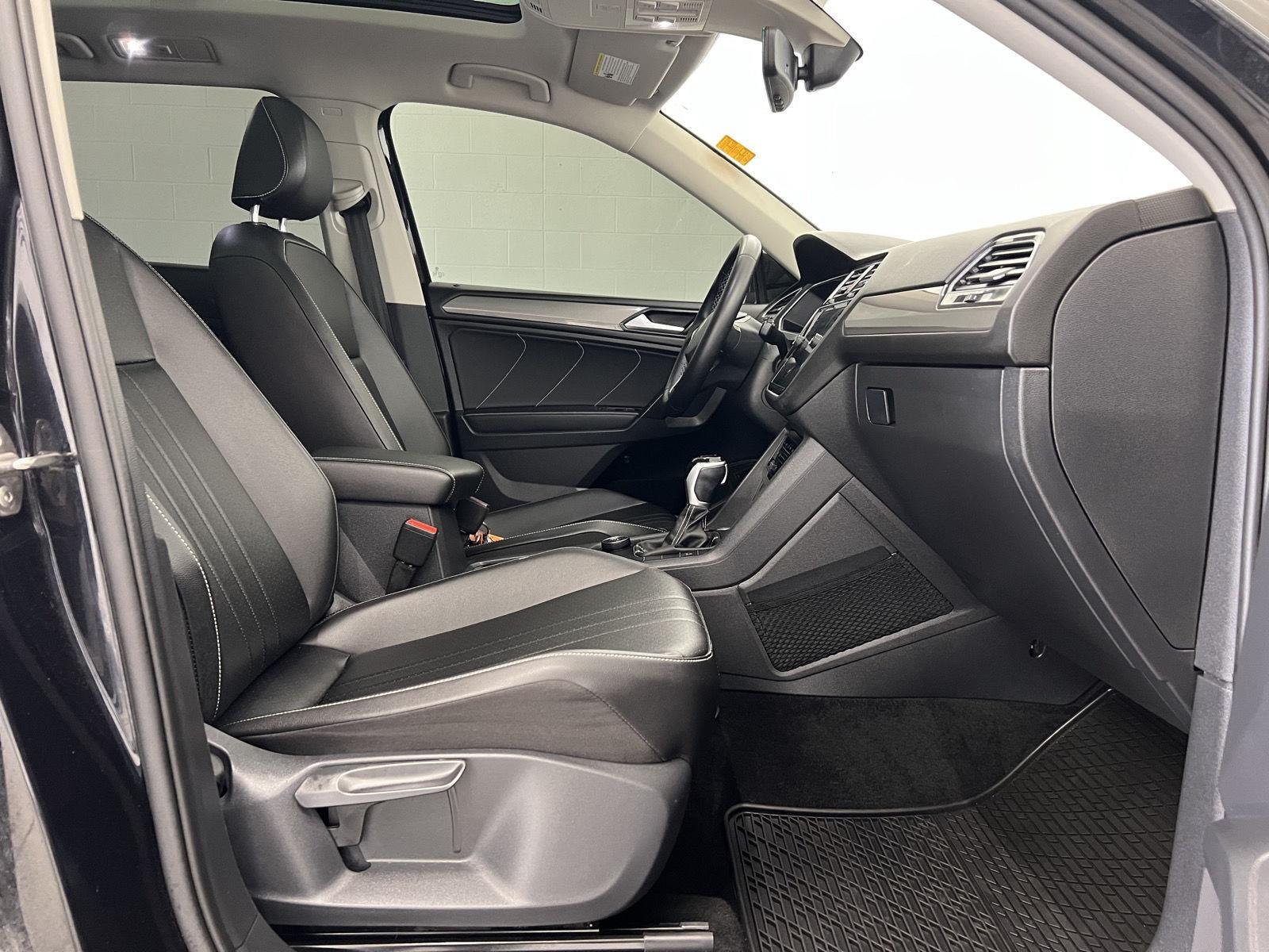 2022 Volkswagen Tiguan SE - Photo 31