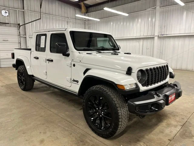 2024 Jeep Gladiator Sport