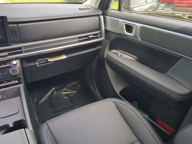 2025 Hyundai Santa Fe SEL - Photo 17