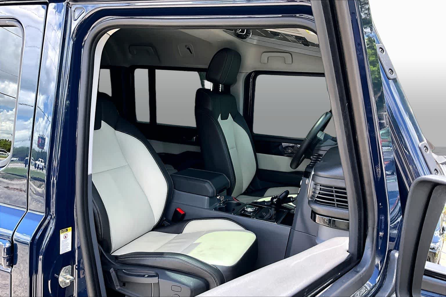 Used 2024 Britannia Blue INEOS  image 9