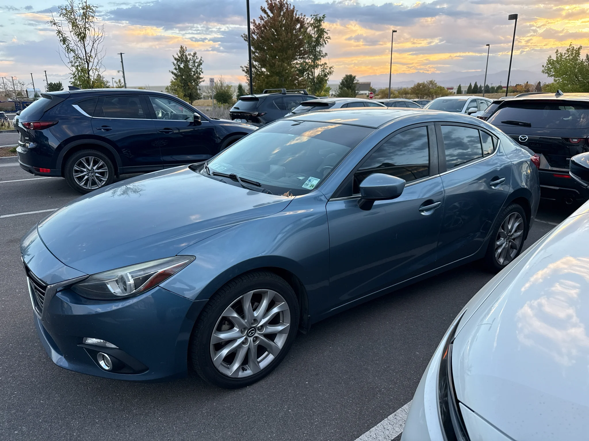 Used 2015 Blue Reflex Mica Mazda s Grand Touring image 3