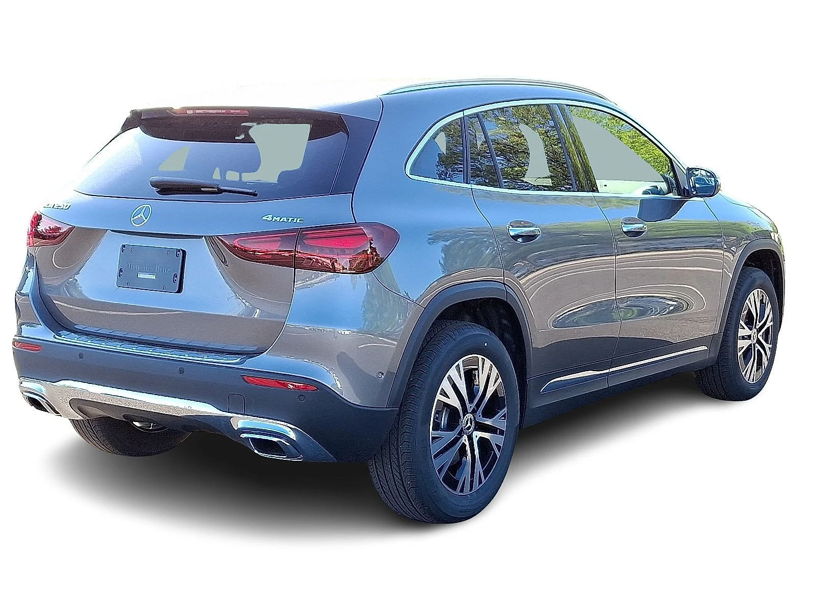 Used 2026 Mountain Grey Metallic Mercedes-Benz GLA 250 image 3