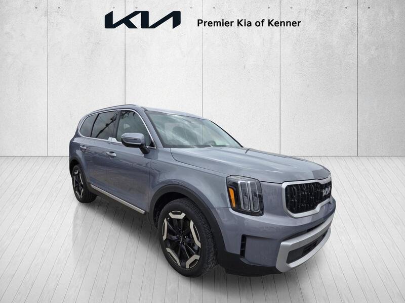 Used 2024 Silver Kia EX image 6