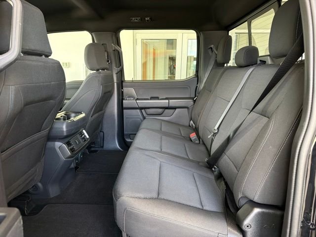 Used 2024 Black Ford XLT image 17