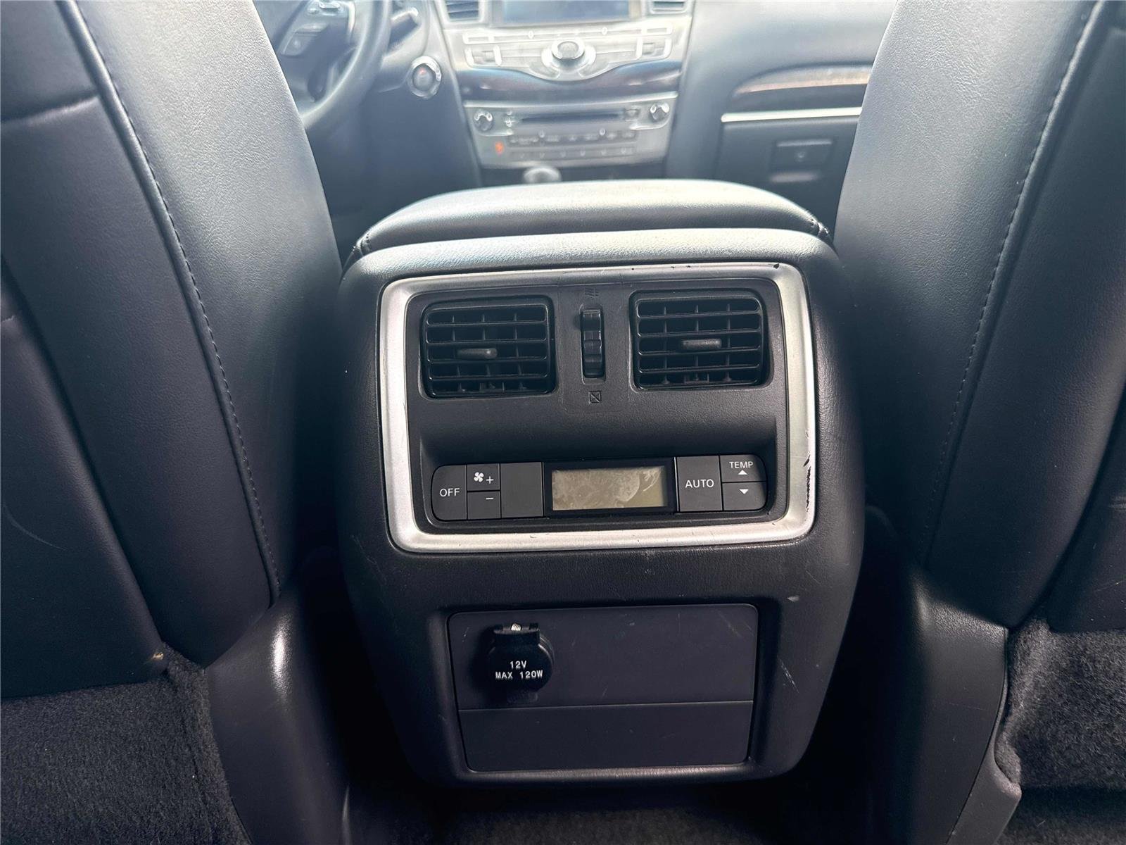 Used 2015 Graphite Shadow INFINITI  image 32