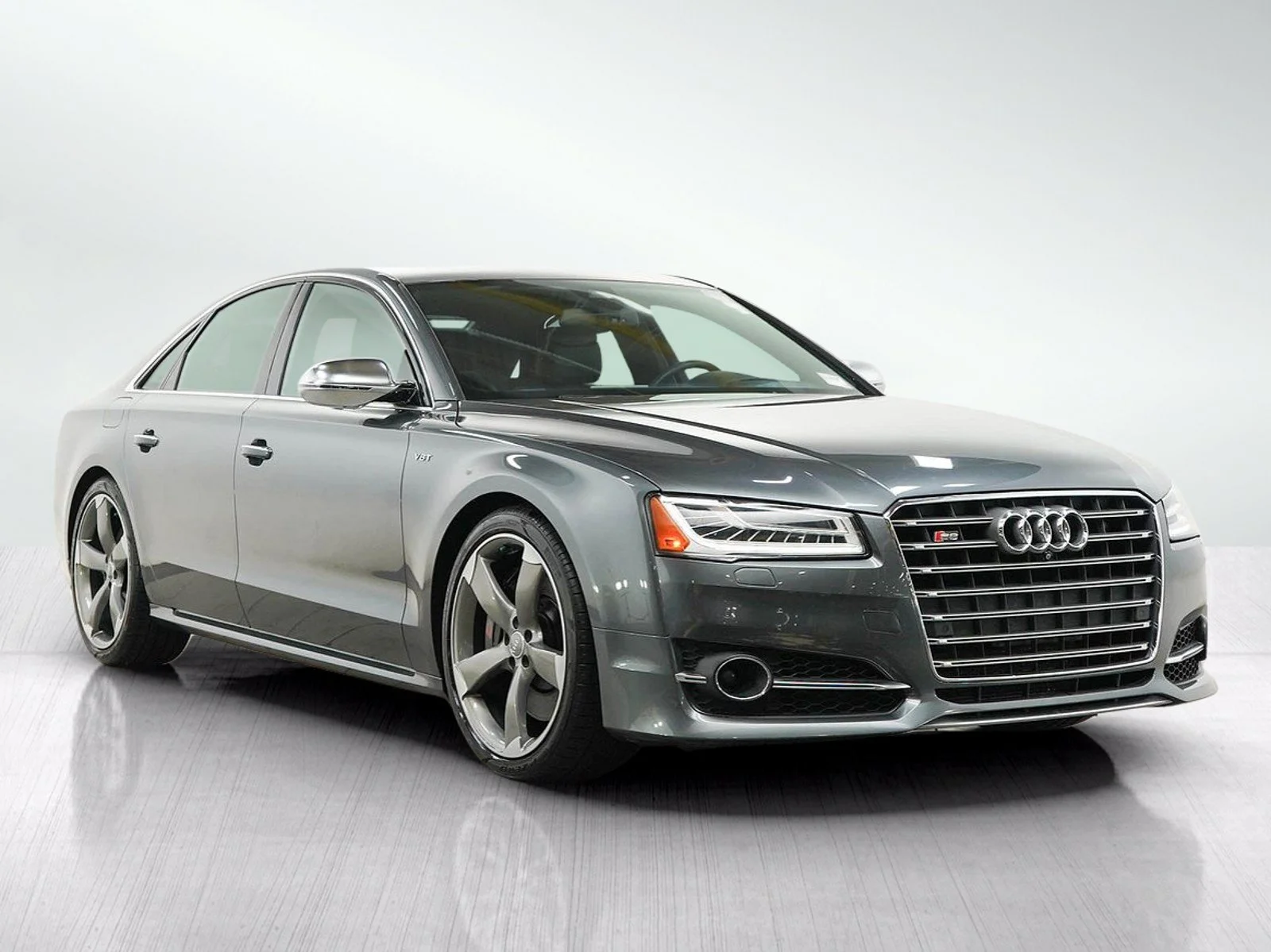 Used 2015 Daytona Gray Pearl Audi 4.0T image 8