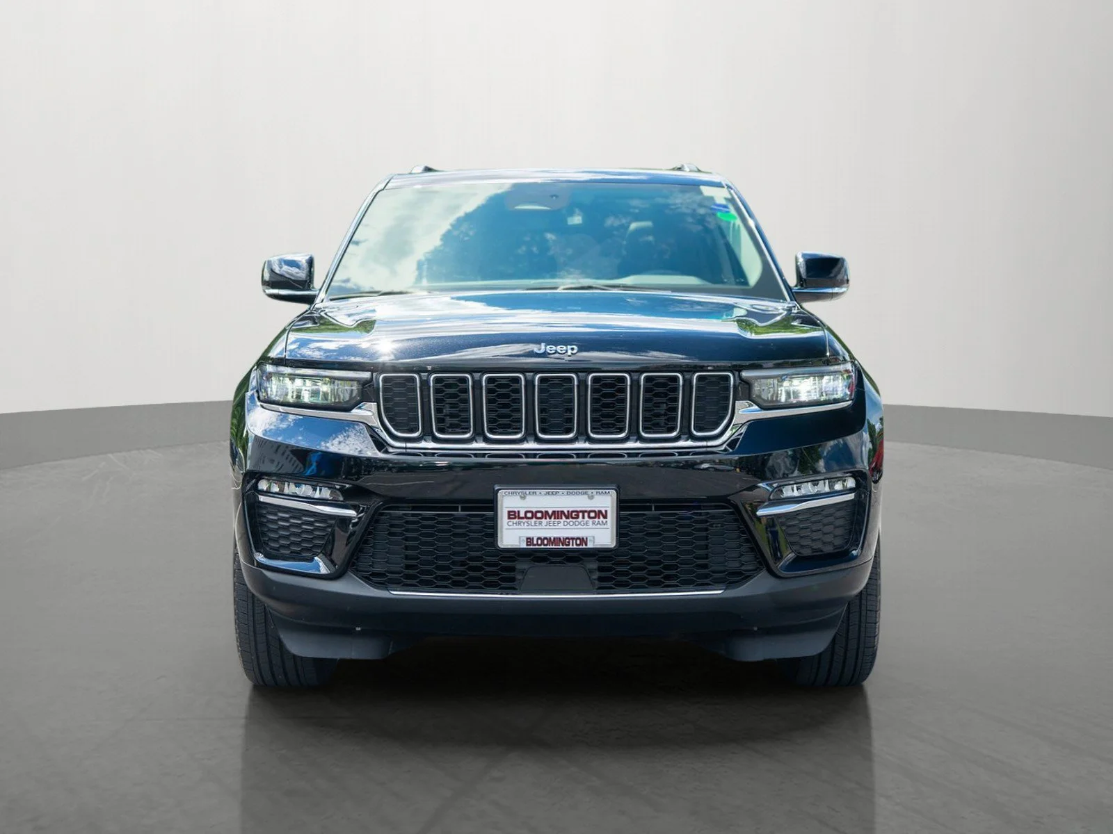 Used 2023 Jeep Grand Cherokee 4xe with VIN 1C4RJYB63PC596105 for sale in Minneapolis, Minnesota
