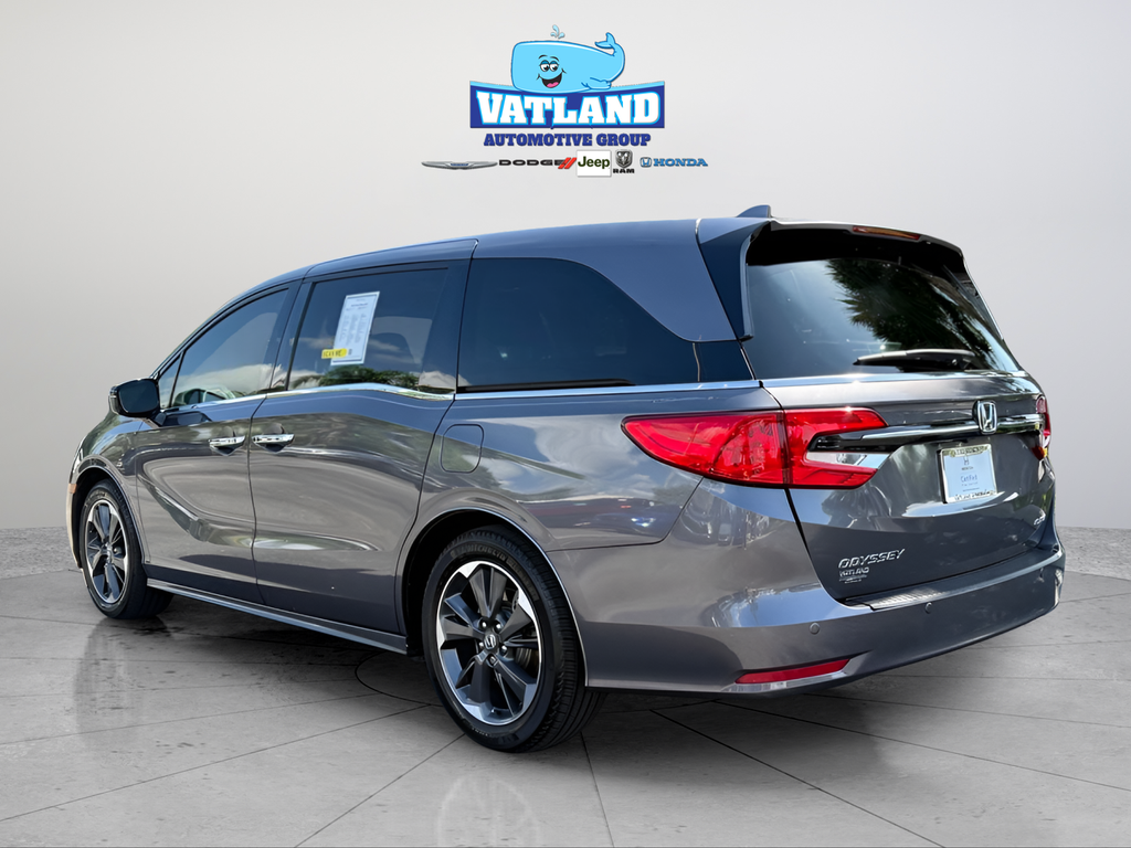 Used 2022 Gray Honda Elite image 3