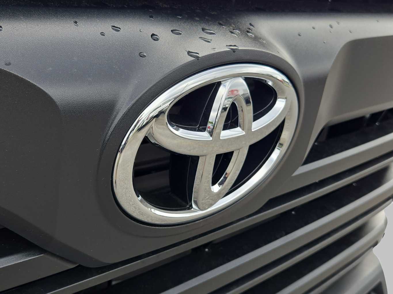 New 2026 Celestial Silver Metallic Toyota SR5 image 16