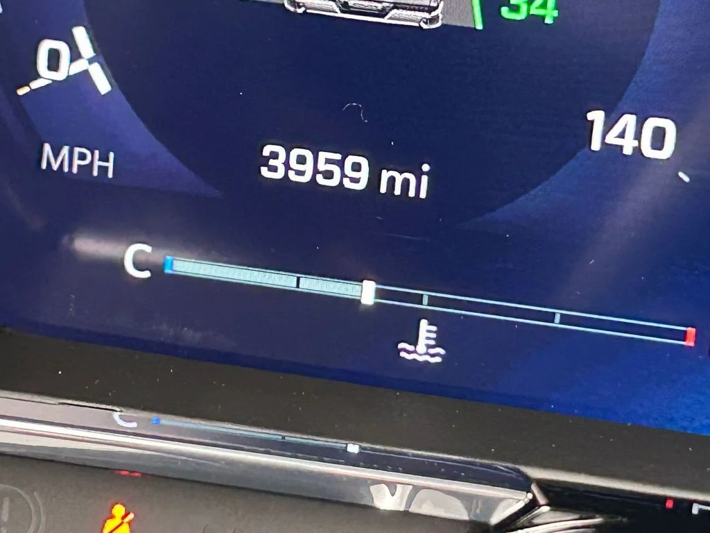 Used 2026 Summit White Chevrolet LT image 26
