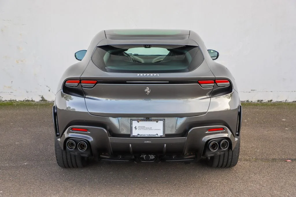 2025 Ferrari Purosangue Base - Photo 11