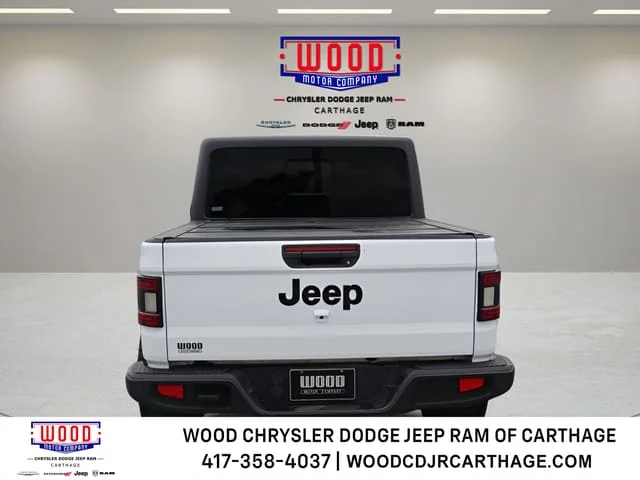 Used 2022 Bright White Clearcoat Jeep Sport image 4
