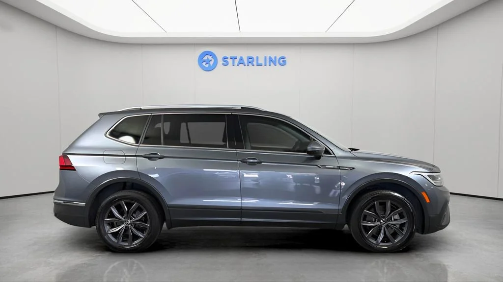 Used 2022 Gray Volkswagen 2.0T SE image 11